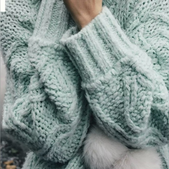 Anthropologie Chunky Knit Fisherman Sweater Light Green NWT - Picture 2 of 11